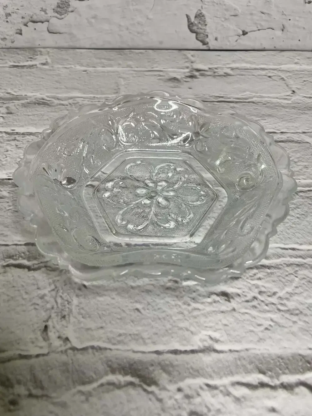 Vintage Indiana Glass Tiara Sandwich Pattern Clear Hexagon Bowl